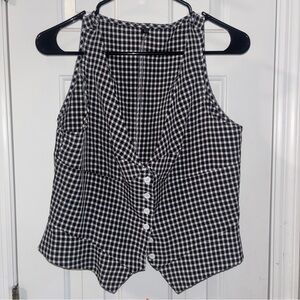Black and White Gingham Busty Crop Top